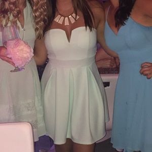 Windsor light blue dress